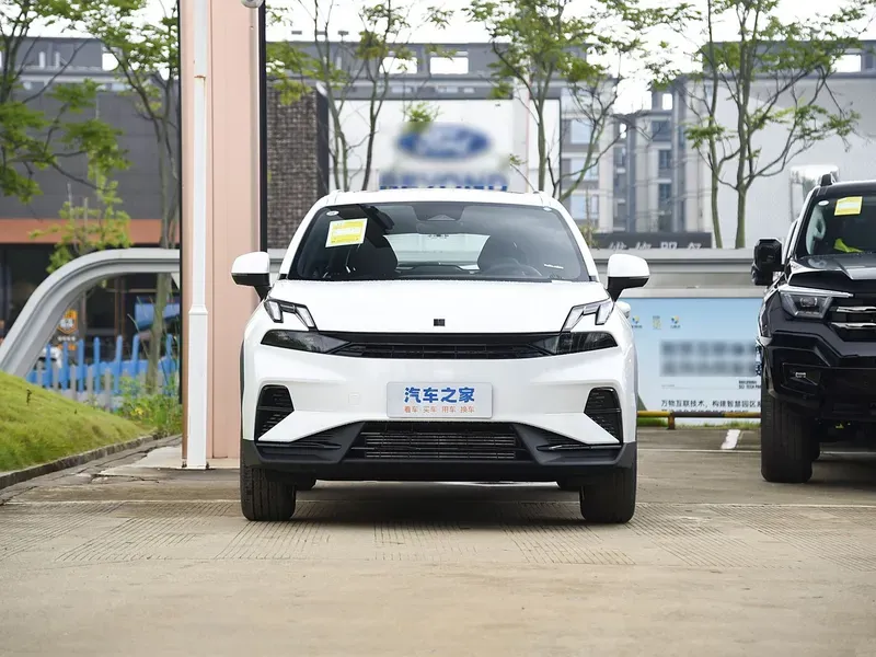 imgi_23_Lynk-Co-Lynk-06-2025-Renew-1-5t-PRO Lynk 06 2026 Renew 1.5t PRO– Wholesale Price From China | Popular Cars From China - Image 1